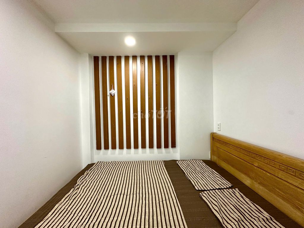 Two bedrooms full-in-the-air elevator, Bv right at Tô Hiến Thành-cre.