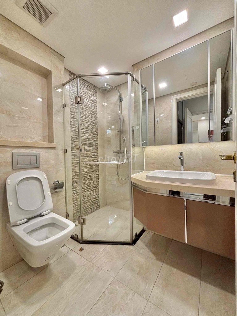 Rent two rooms of three lipsticks - a clear view of the river & bithoco available