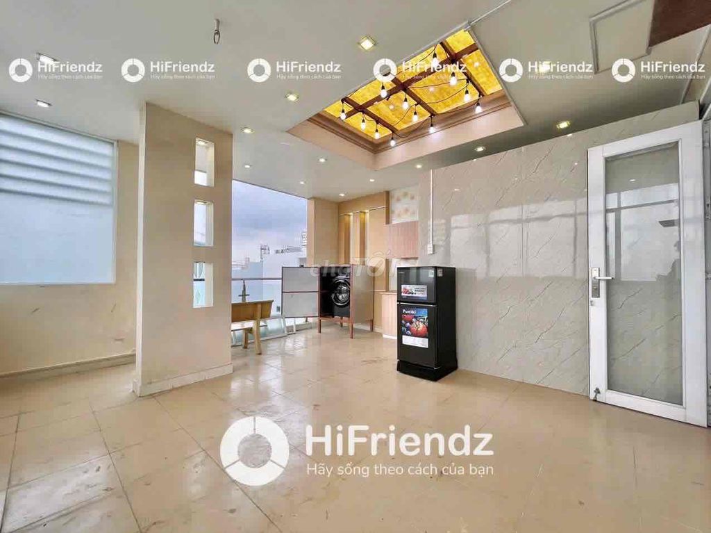 1 bedroom - 1 carousel balcony suite right here at Funton Bxmt