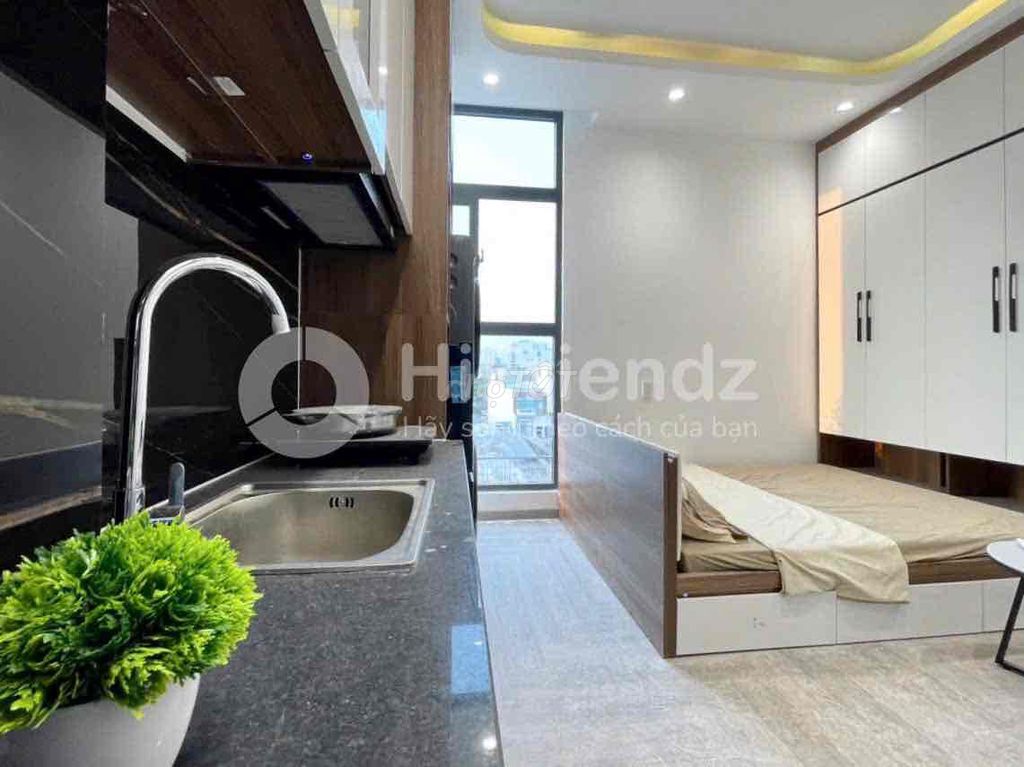 Rent the interior full-industrial service apartment - a private wash-cleaner for sale of spades, near the lotum.
