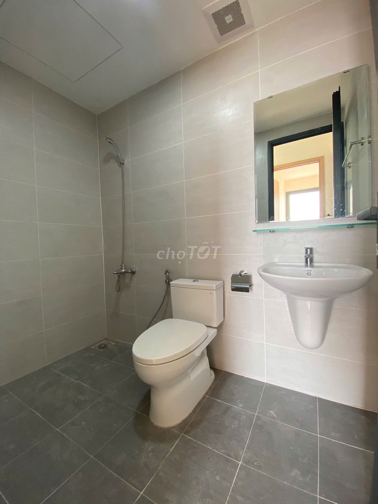 Need to rent out apartment Aurora Residences, District 8