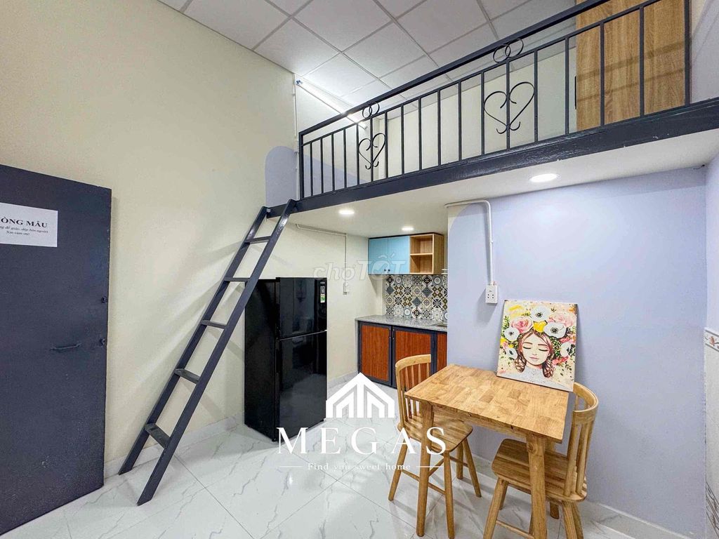 Rent a new 100 percent cheap motel in the middle of college.
