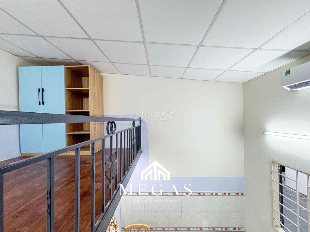 Rent a new 100 percent cheap motel in the middle of college.