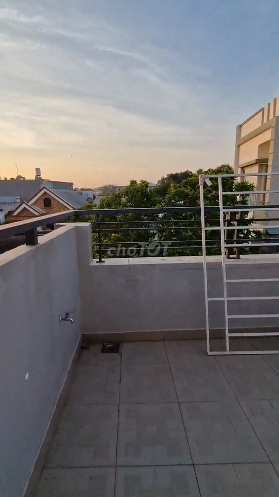 Rent the original house near Thủ Đức. Seven million.