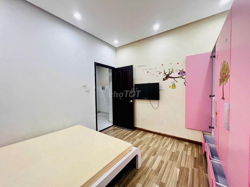 Park Riverside Street District 9-full interior - 3 bedroom 3 - 3 floors