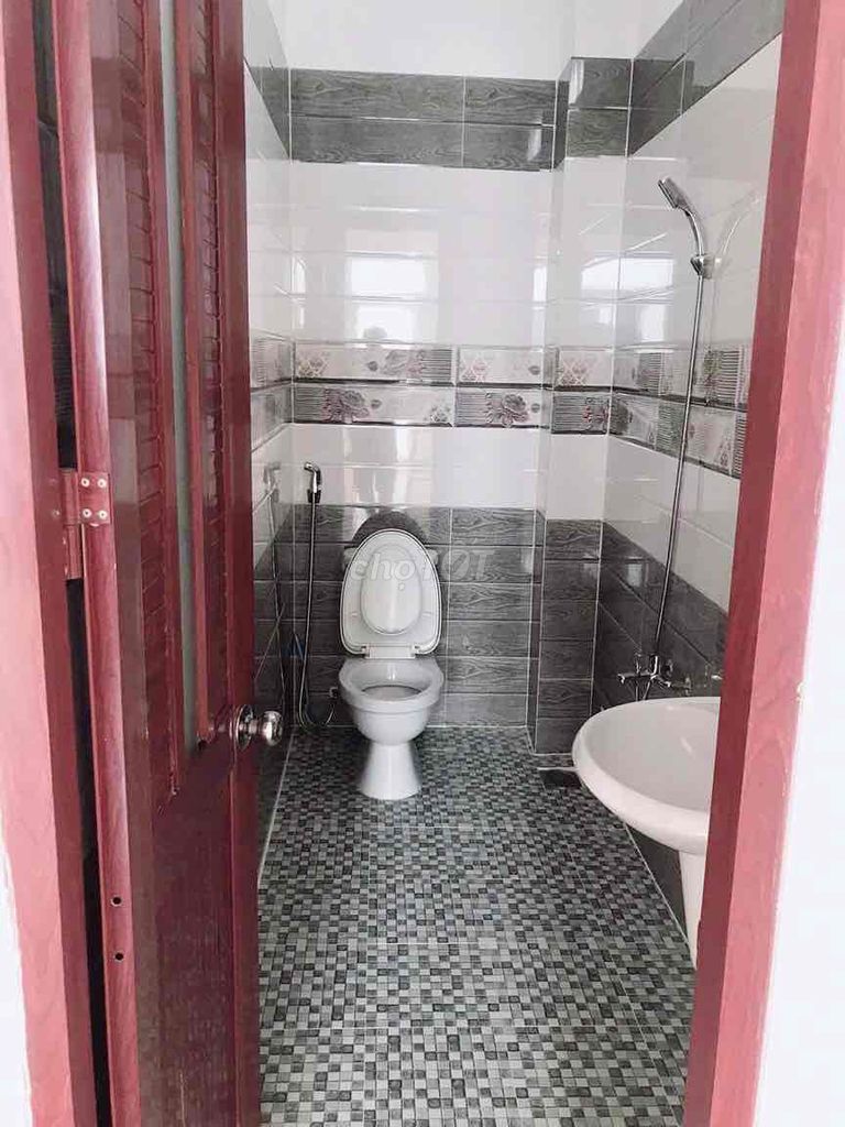 6th alley 6 M modernized channels bordering the new black area - 3/5 meters x 15 meters - 4 bedrooms