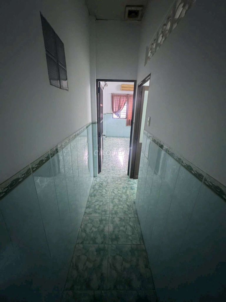The original is cheap, 4 x 11 meters, 3 bedrooms 2 toilets, Lê Văn Thọ, 1894 16th.
