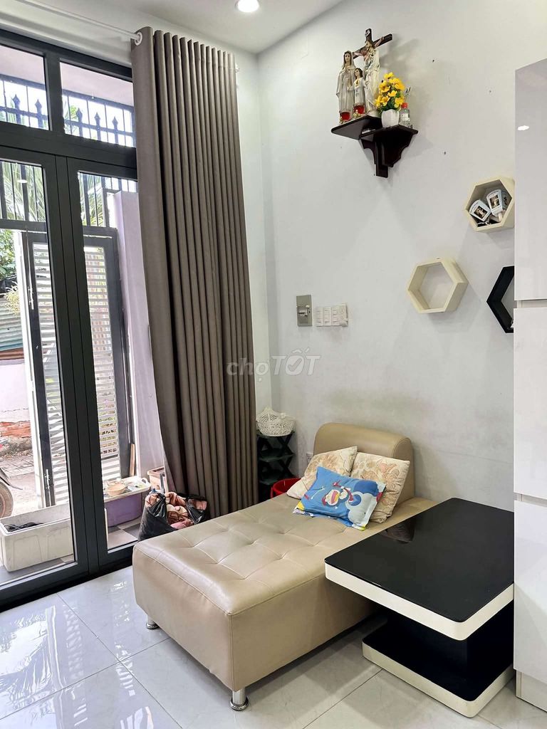 Rent a two-stalty apartment 3 ds8(7) 11 Gò Vấp toilets