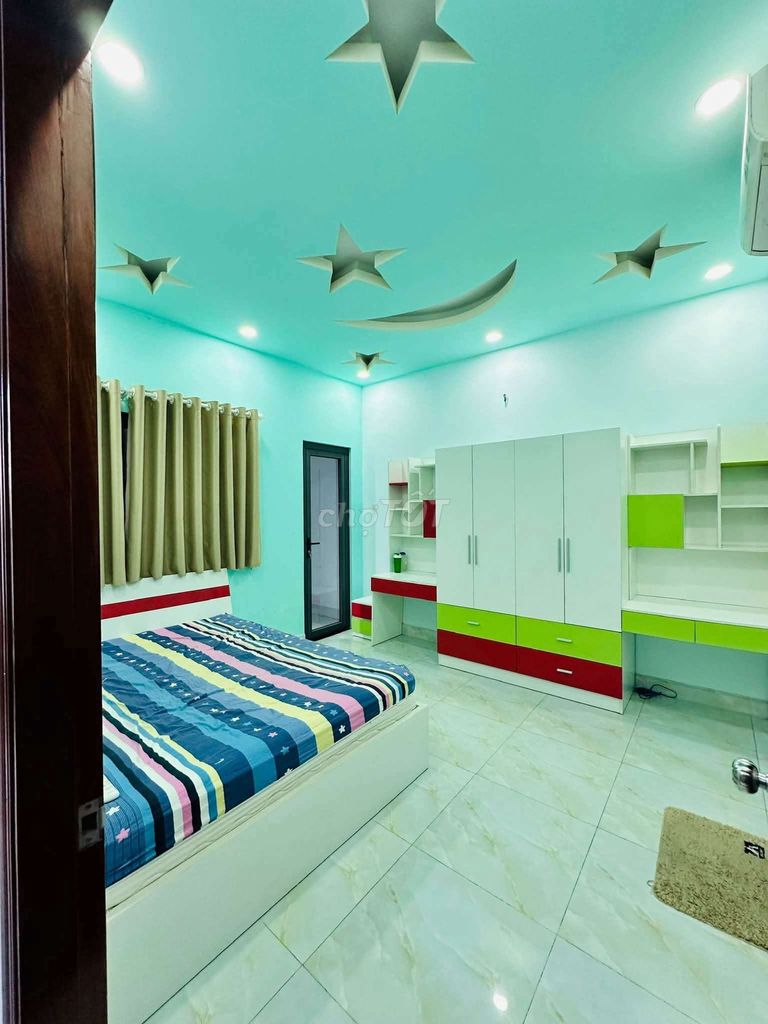 Rent a two-stalty apartment 3 ds8(7) 11 Gò Vấp toilets