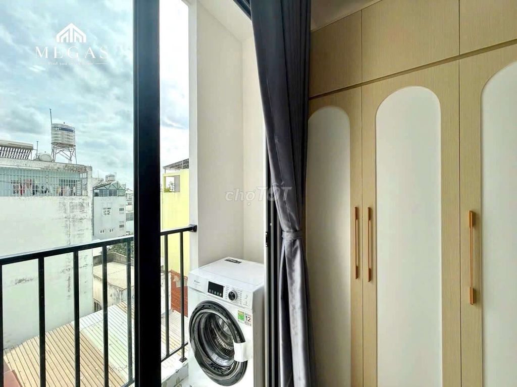 Rent a new balcony - near the turtle's lake - January26.
