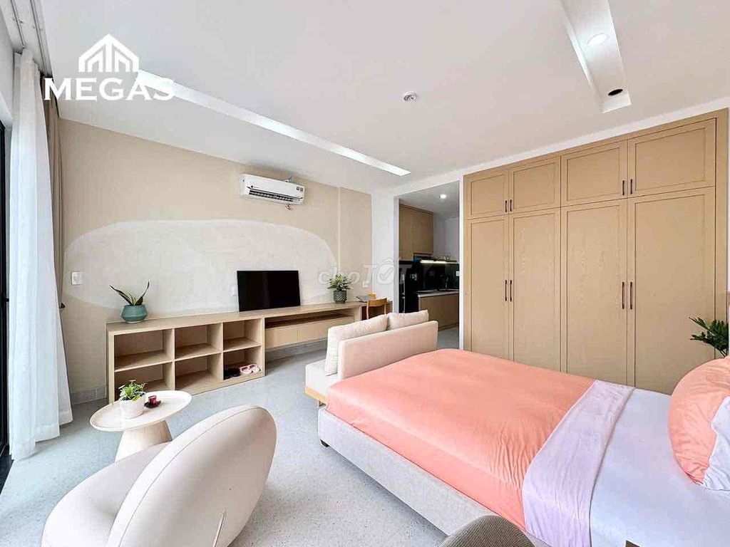 The Bancol interior studio is in the Tân Sơn Nhì district!
