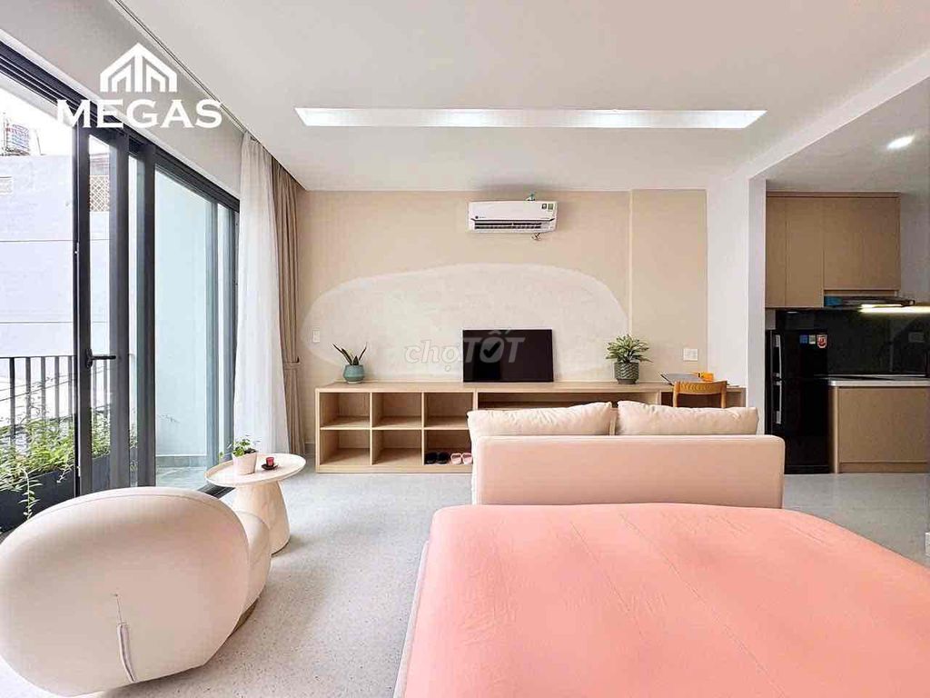 The Bancol interior studio is in the Tân Sơn Nhì district!