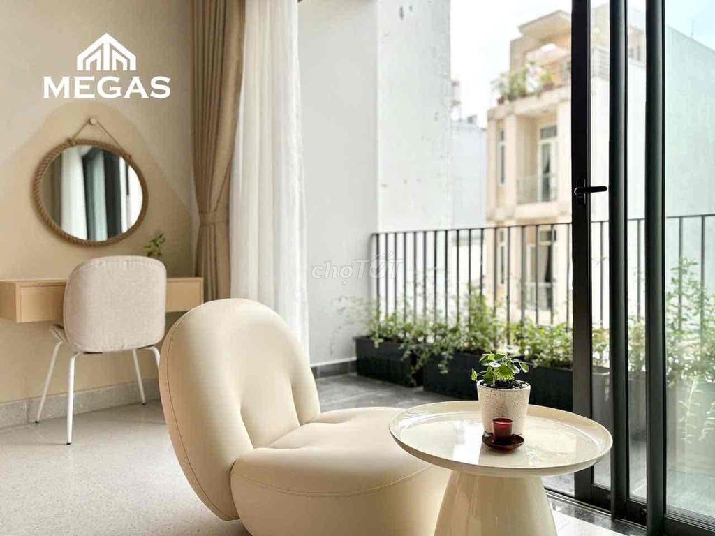 The Bancol interior studio is in the Tân Sơn Nhì district!