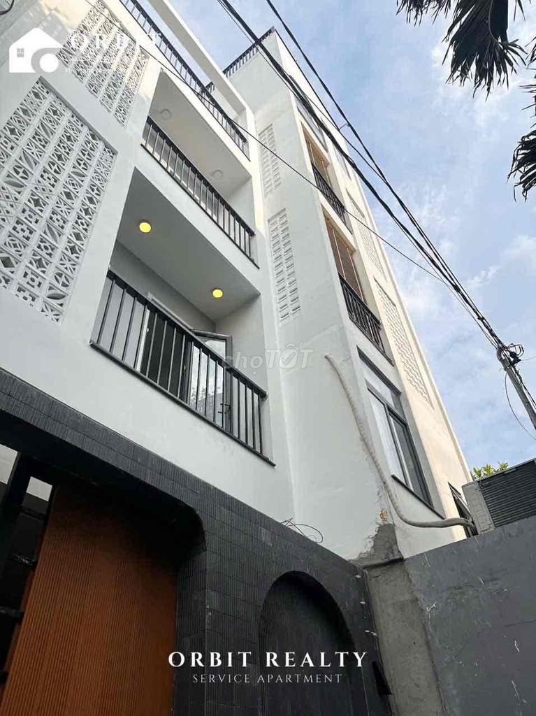 It's the owner who rents a new house 100 percent near the market