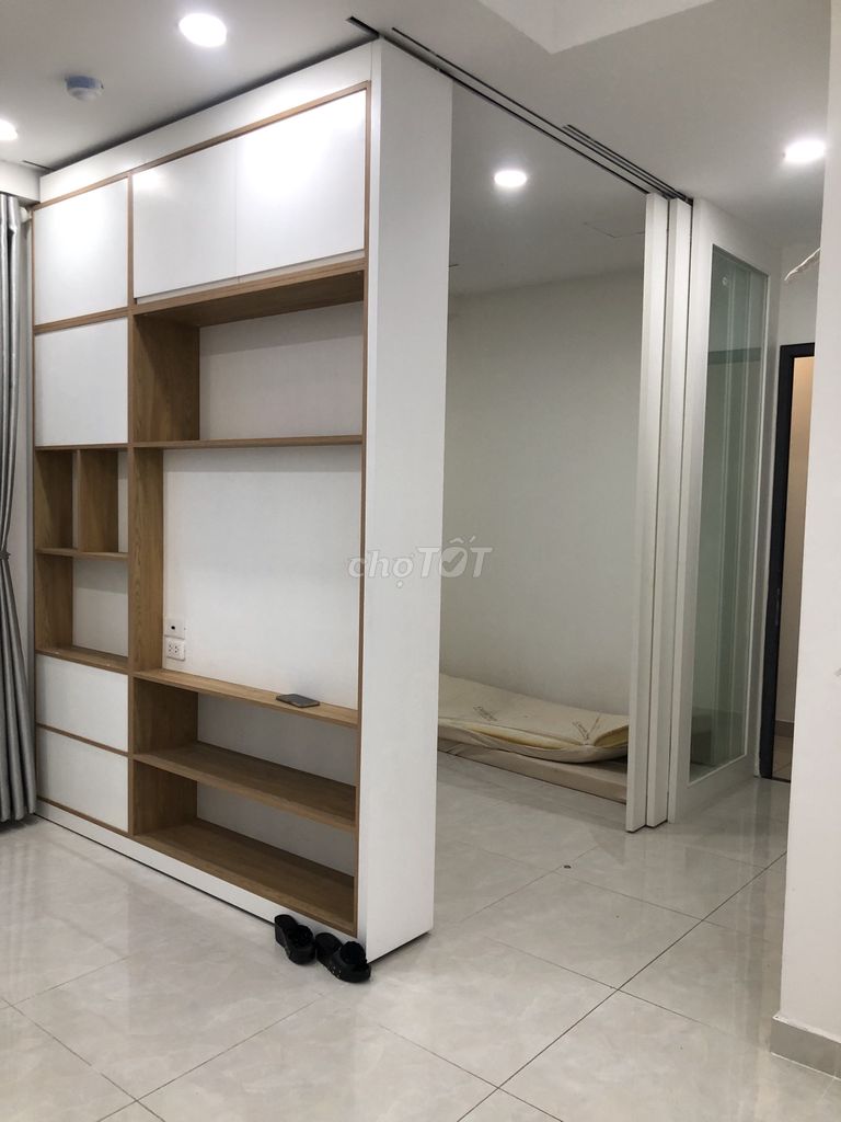 Rent Sài Gòn Intela 2 bedrooms:6 million, 3 bedrooms:9 million, New House, Contact.