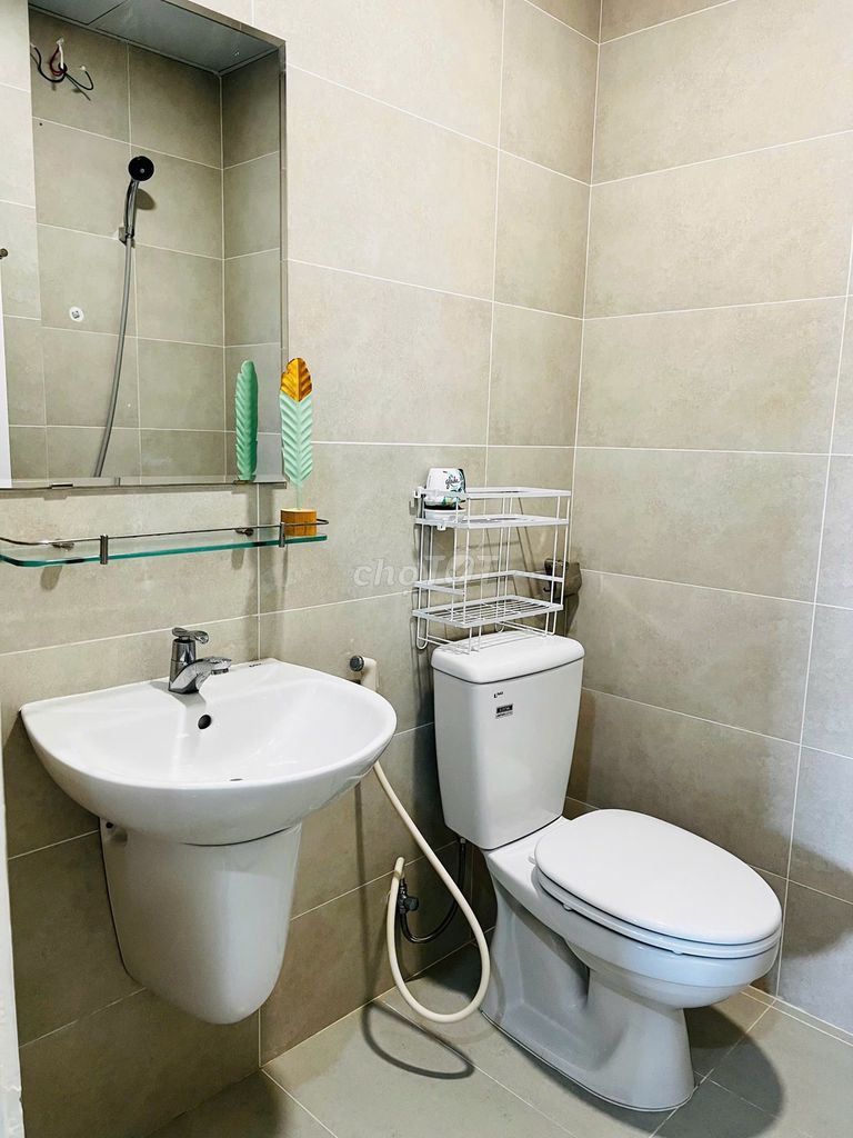 Rent Sài Gòn Intela 2 bedrooms:6 million, 3 bedrooms:9 million, New House, Contact.