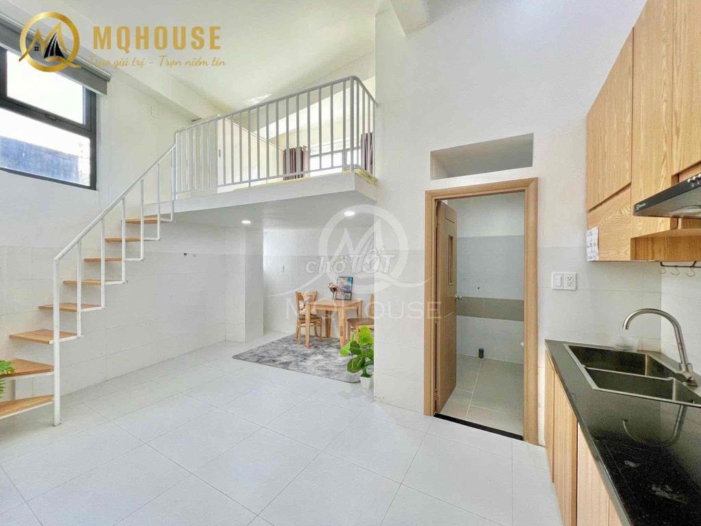 High guard - interior ready at Emart Phan Huy Ích - light is