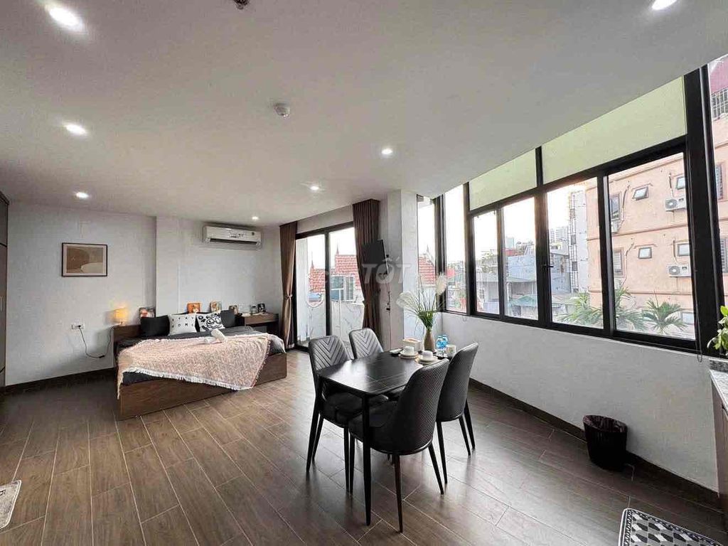renting apartments to the balcony - full furniture near the church