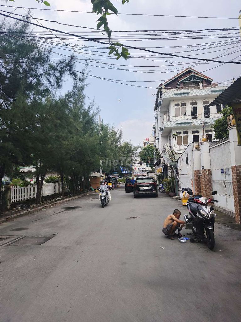 JEX30 Trường Chinh truck alley 12
