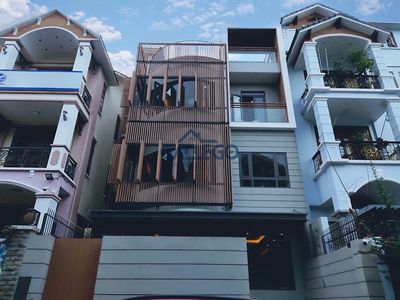 To rent a new house built by Trương Công Định * 9 X20 M * 3 stories ground vault