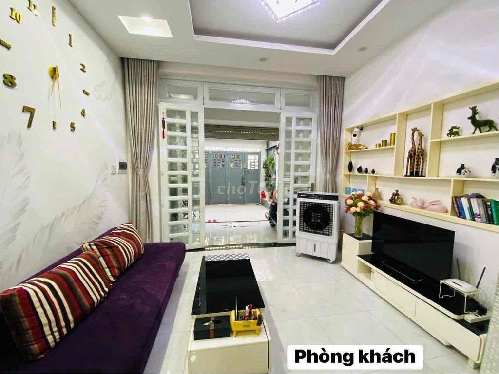 The 3th floor bedroom 6 bathrooms ready in the cold machine at + vpcty