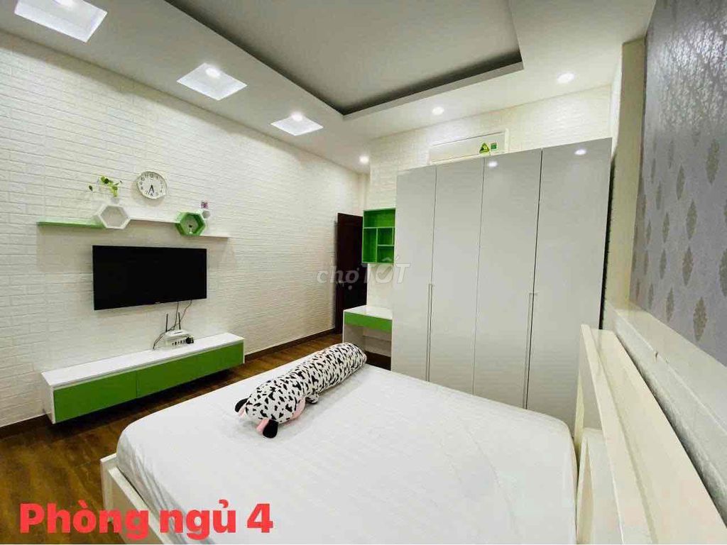 The 3th floor bedroom 6 bathrooms ready in the cold machine at + vpcty