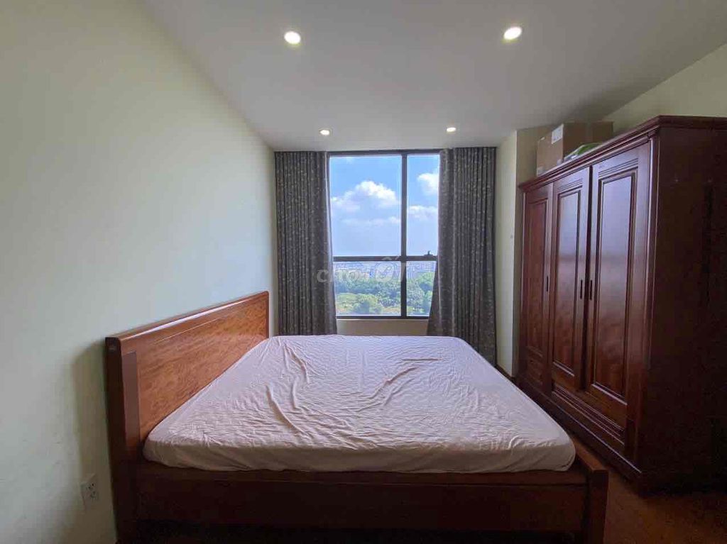 Rent Garden Gate apartment 2 bedroom 2 toilets 74 meters next to the park gd