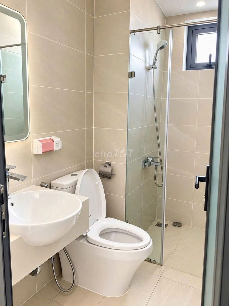 Rent C/Serverside District 7, 86 meters 3 bedrooms-19 million a month.