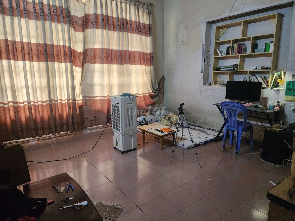 Renting a Tô Ký cash house, 12 180 M2.2 bedrooms.