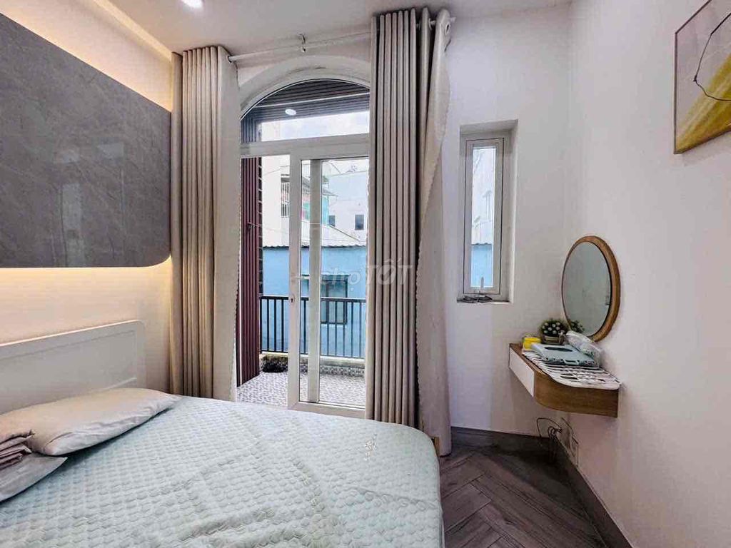 Let's rent Gò Vấp House.