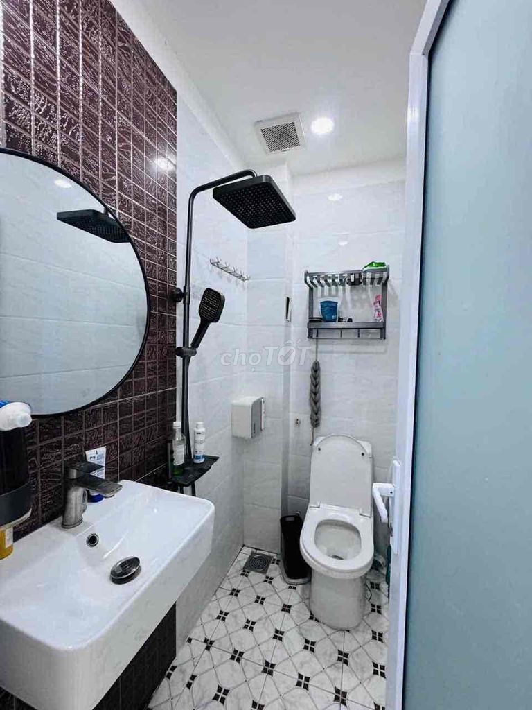 Let's rent Gò Vấp House.