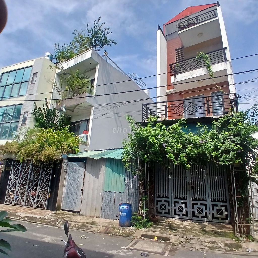 To rent the original house