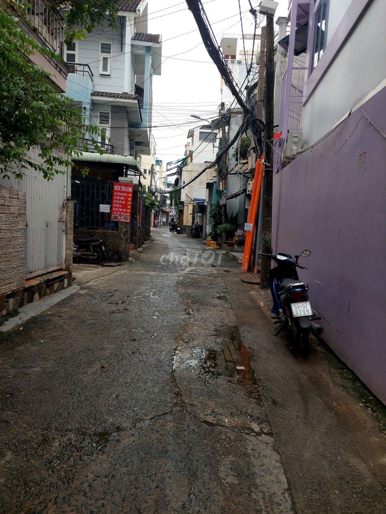 Rent rent 11 Bình Thạnh, 2 bedrooms full of furniture, 5 million a month.