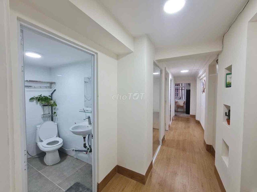 Two full bedrooms in the middle of Pea 2rd market for nui pet