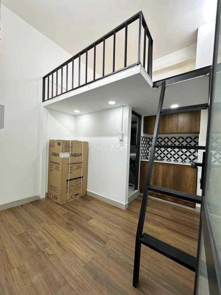 Lê Văn Sỹ new student room, Phú Nhuận near the Three Bell Church