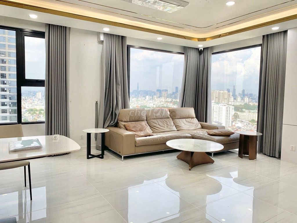 Rent 3 bedroom 102 m2 for 29 million a month at Kingdom 101