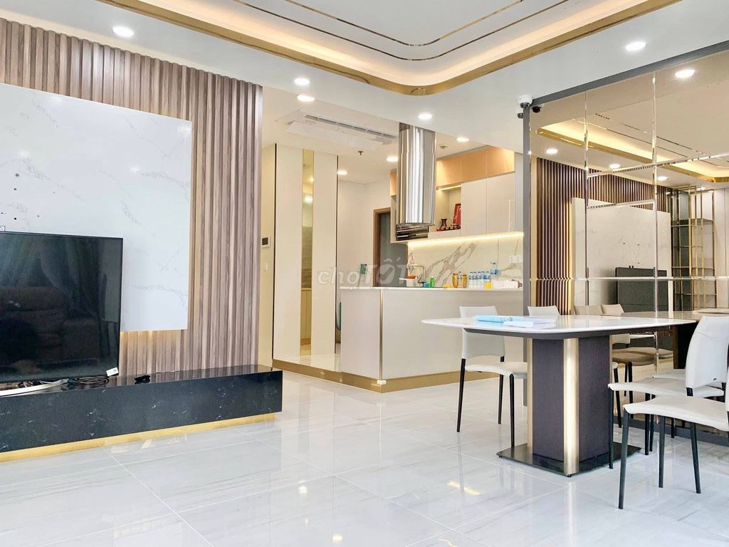 Rent 3 bedroom 102 m2 for 29 million a month at Kingdom 101