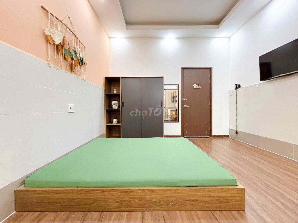 High-end service apartment full of private washing machines right here in Vườn Lài