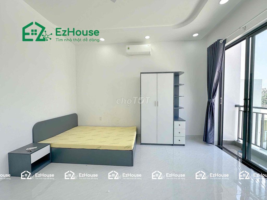 Only 1 P full furniture left - kitchen split - balconies immediately Nguyễn Văn Quá