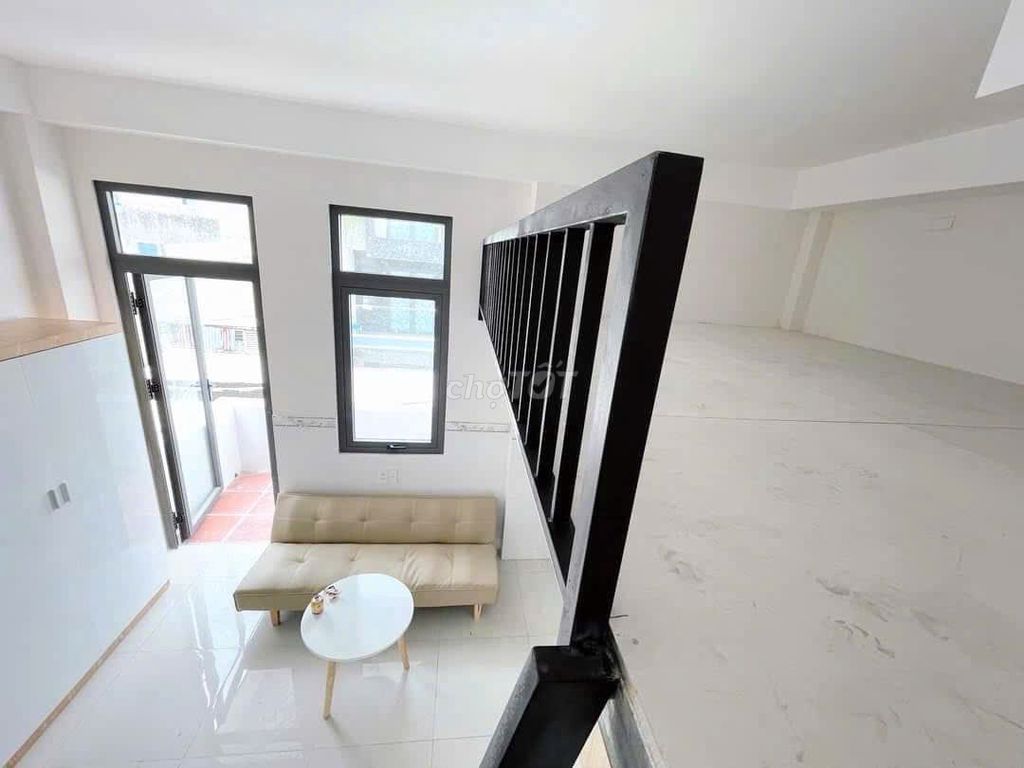 Super pretty right at the green row - 35 M2 - full interior - private
