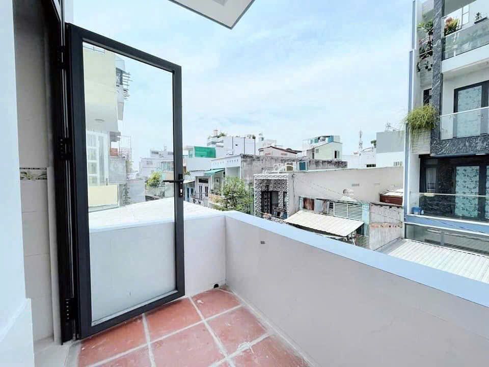 Super pretty right at the green row - 35 M2 - full interior - private