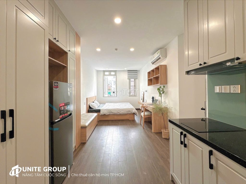 Rent the 10th District apartment near the Great Hall of Huflit with the elevator balcony