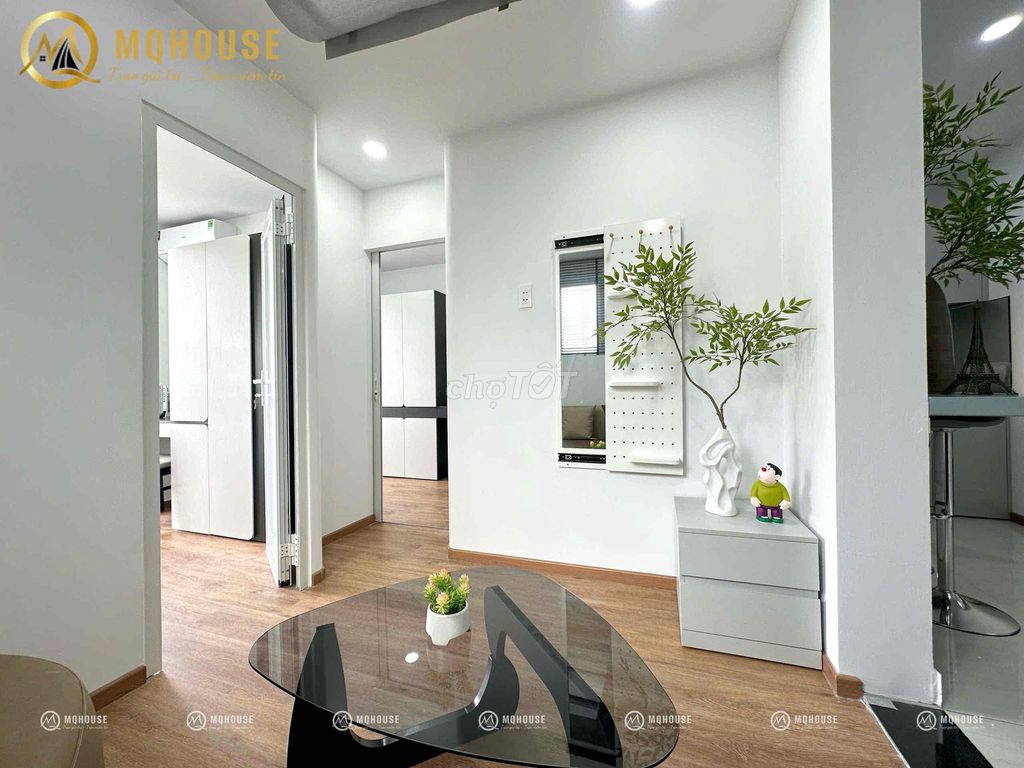 Two balcony bedrooms full of private washing machines white tone on the base of the spades