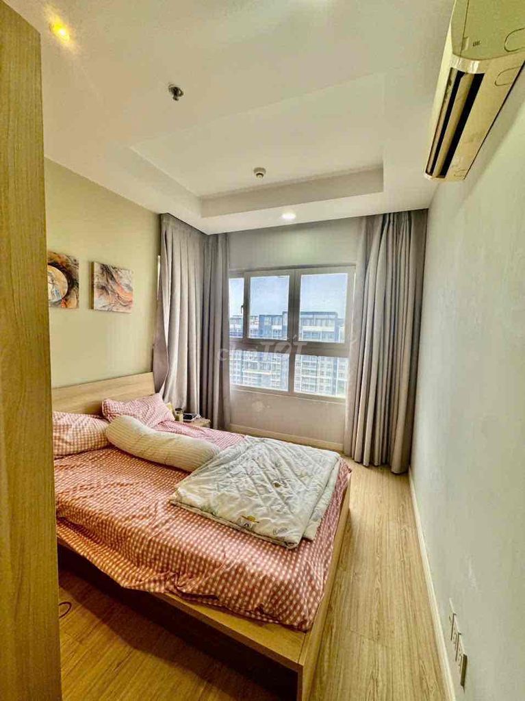 We need to get to the lease of apartment 2.2.
