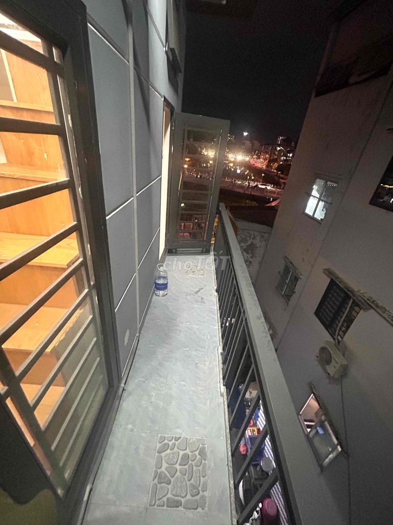 Rent a room downtown in 3-5m2 full comfort.