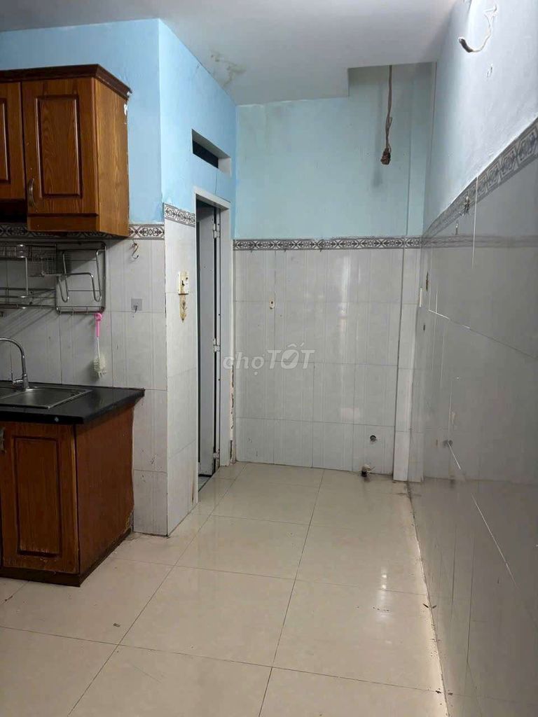To rent the entire house 7 million.