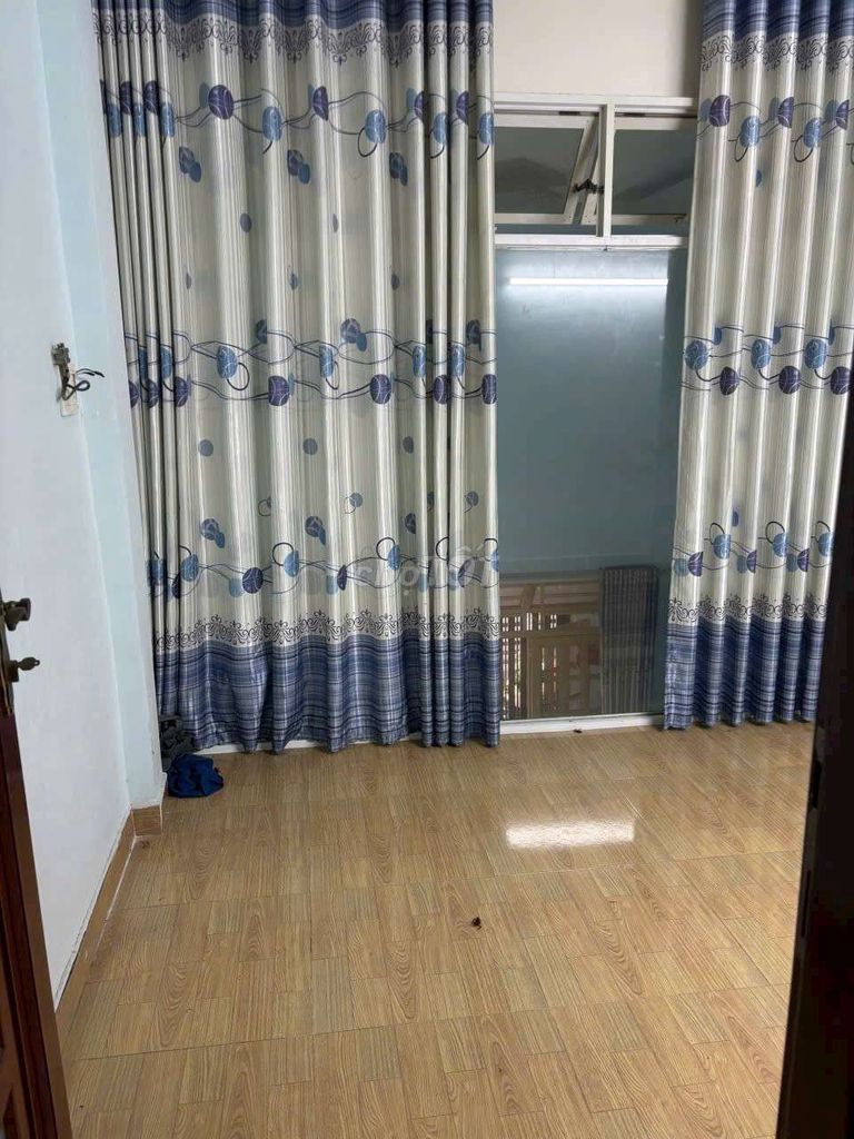 To rent the entire house 7 million.