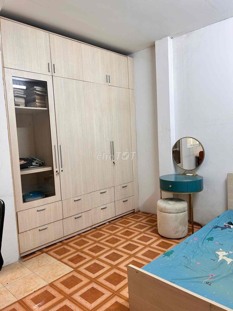 as studio full interior clean sky windows near huit - aeon tomorrowll