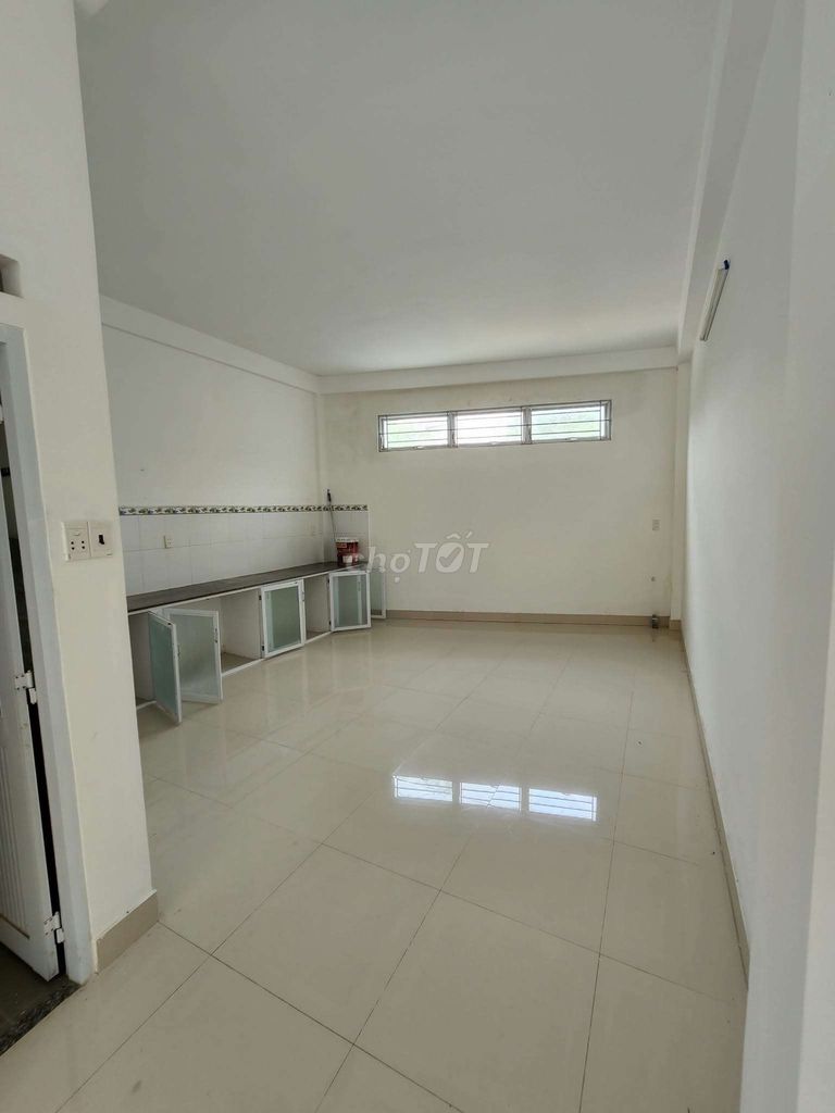 Two floors of ground four bedrooms 11 Linh Xuân 5-0-0-0-0-0.