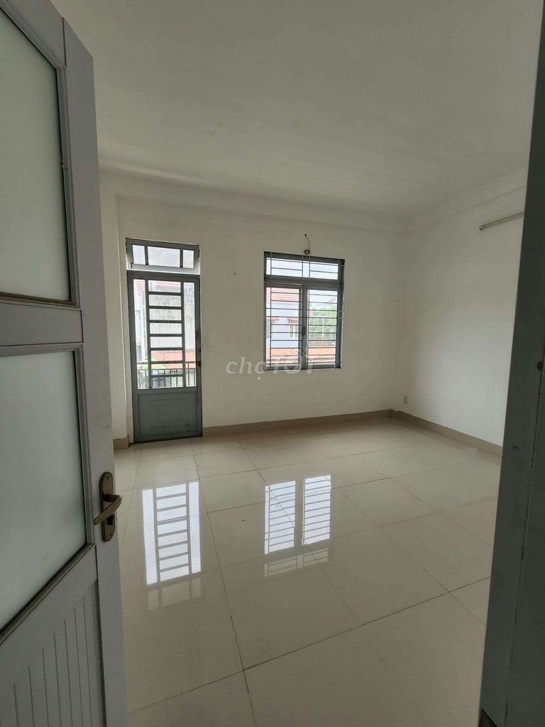 Two floors of ground four bedrooms 11 Linh Xuân 5-0-0-0-0-0.